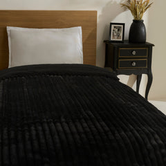 Karaca Stripe Sherpa Einzelbettdecke Schwarz, 150 × 200 cm