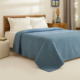 Karaca Ines Tagesdecken-Set für Doppelbett Dunkelblau, 230 × 240 cm