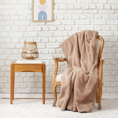 Karaca Home Faye TV-Decke Beige aus Baumwolle, 115 × 160 cm