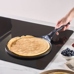 Karaca Fluffy – Antihaft-Crêp- & Pfannkuchenpfanne 26 cm mit Induktions-Keramikbeschichtung (Schwarz)