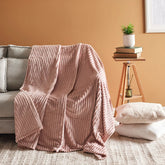 Karaca Ruby Stripe Wellsoft Einzeldecke Rosa, 130 × 150 cm