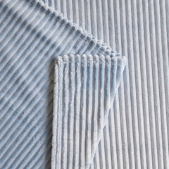 Karaca Ruby Stripe Wellsoft Einzeldecke Blau, 150 × 200 cm