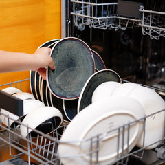 Karaca Earth Collection Galactic 55-teiliges Tafelservice für 12 Personen – Weiss