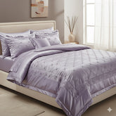 Diva Luxus-Tagesdecke für Doppelbett – Lila Eleganz für Ihr Schlafzimmer