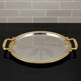 Vergoldetes Meisterstück: Mittelgrosses ovales Tablett mit edlem Glanz