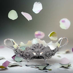 Grosse Gondel mit versilbertem Flikari-Fuss