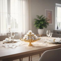 Goldene Pracht mit filigranem Charme: Die vergoldete mittelgrosse Gondol