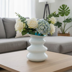 Herstal Neya Vase – Glasvase Weiss/Hellblau, H 19,5 cm