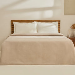 Karaca Chloe Tagesdecke Beige, 160 × 220 cm