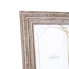 Karaca Nova knitted frame for photo 13x18 cm