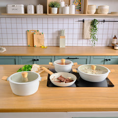 Karaca Swiss Crystal Almond Cream – 7-teiliges induktionsfähiges Kochtopf-Set