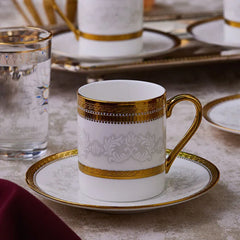 Karaca Royal Bone Charlotte – 6-teiliges Kaffeetassen-Set (90 ml) | Bone China Weiss mit Golddekor