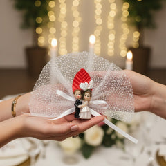 Hochzeitsfigur Brautpaar – Elegantes Hochzeitssouvenir mit Tüll, 7 cm